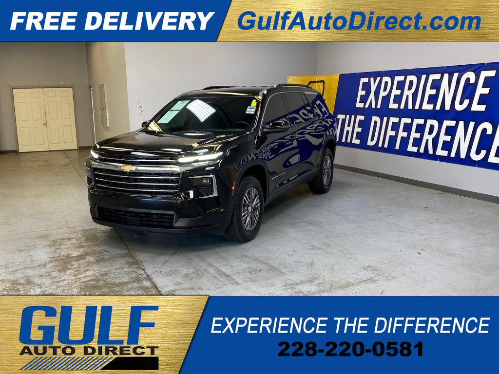 Used 2026 Chevrolet Traverse LT w/ Driver Confidence Package FWD image 4