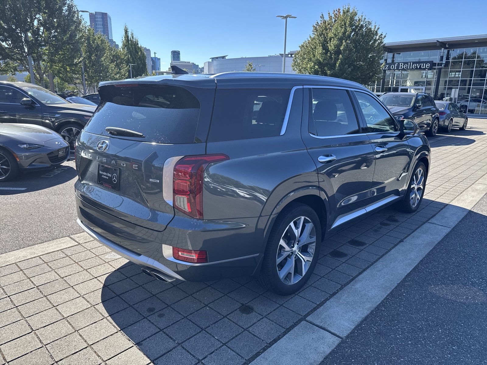 Used 2021 Hyundai Palisade Limited AWD/4WD image 5