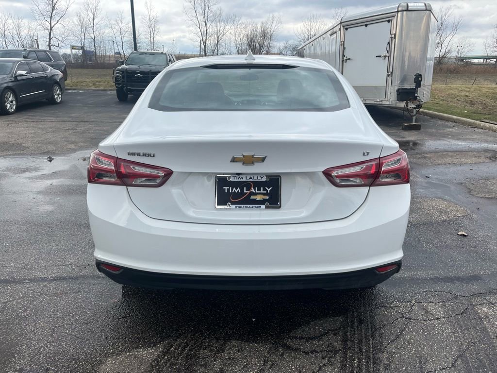 Used 2022 Chevrolet Malibu LT w/ Leather Package image 6