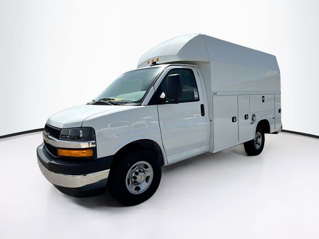 New 2024 Chevrolet Express 3500 Work Van w/ Power Convenience Package image 3
