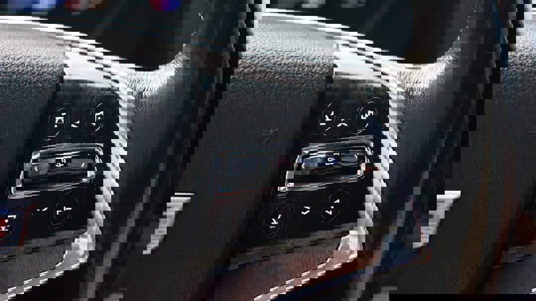 Used 2016 Cadillac Escalade ESV Luxury image 42