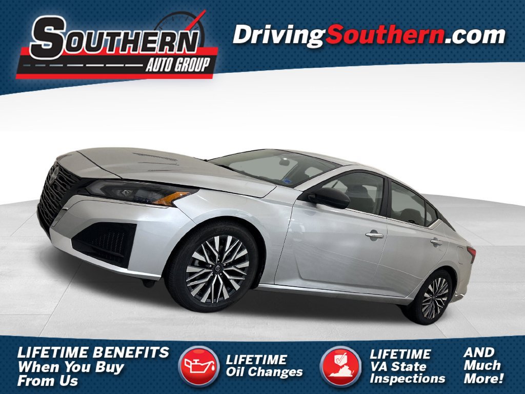 Used 2024 Nissan Altima 2.5 SV
