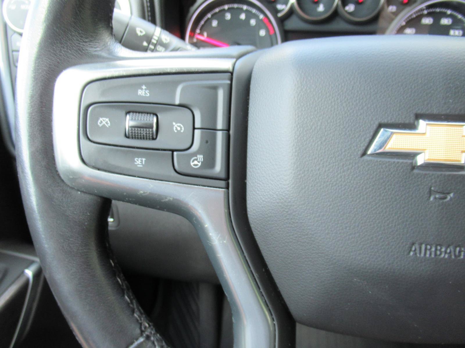 Used 2021 Chevrolet Silverado 1500 LTZ AWD/4WD image 23