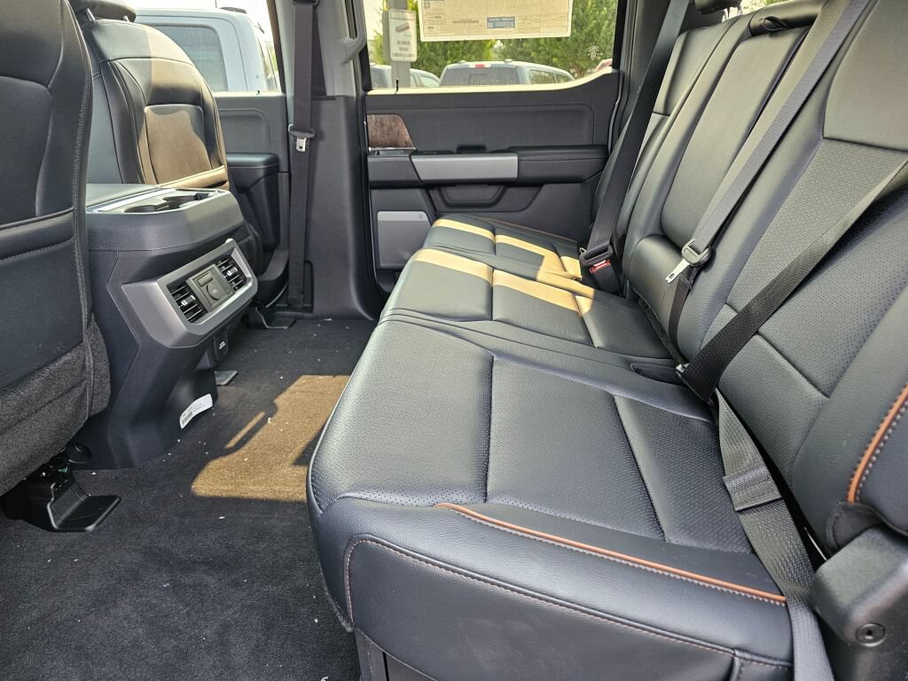 New 2026 Ford F350 Lariat AWD/4WD image 12
