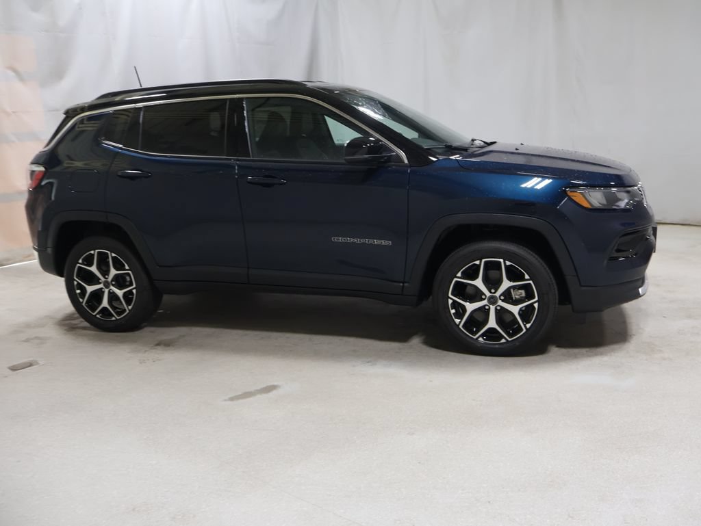 New 2026 Jeep Compass Limited AWD/4WD image 7