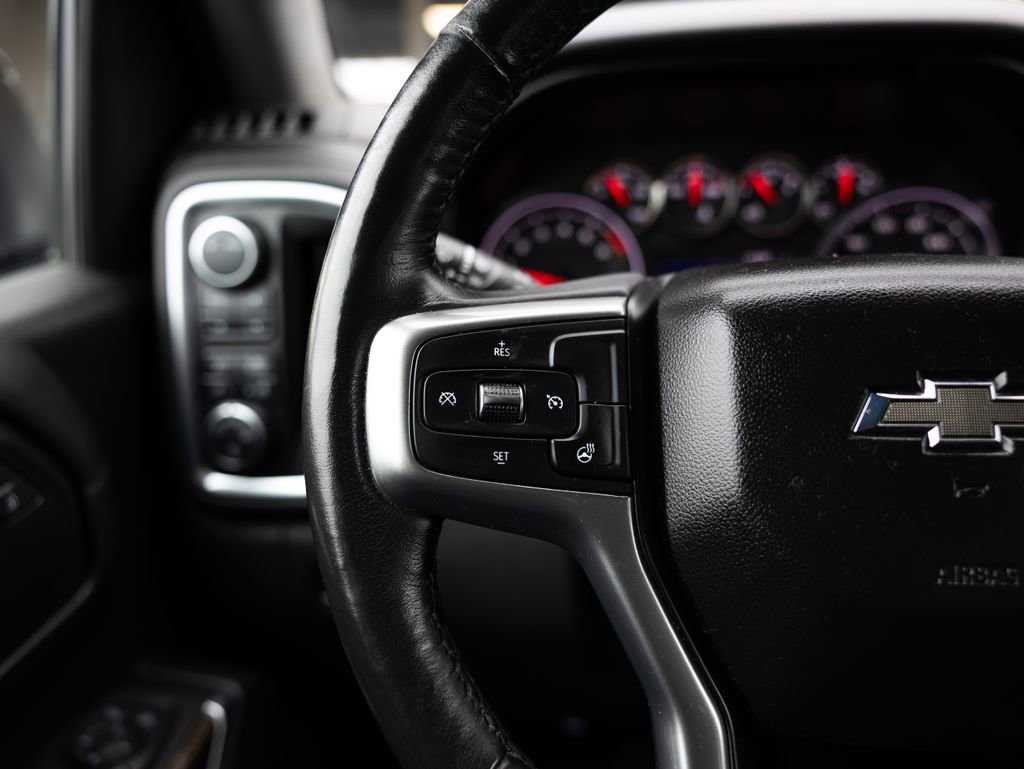 Used 2020 Chevrolet Silverado 1500 LT Trail Boss AWD/4WD image 16