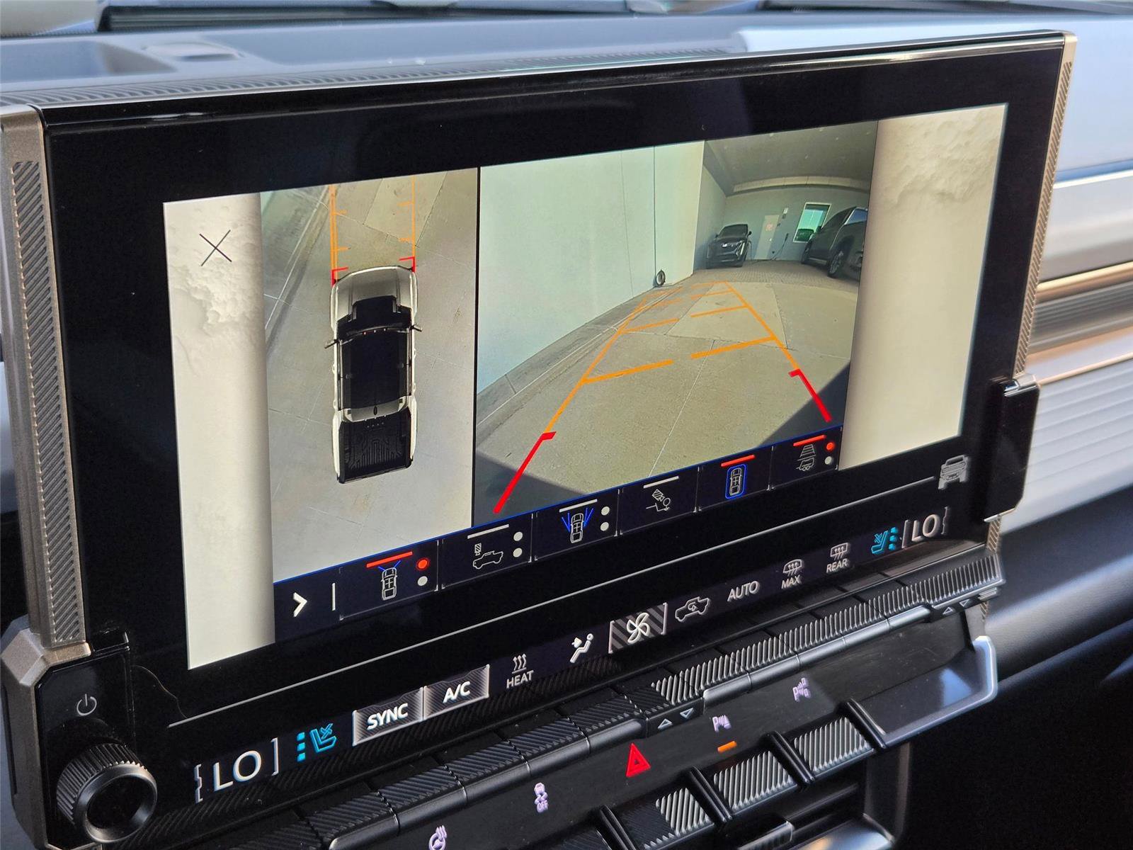 Used 2025 GMC Hummer EV 3X image 19