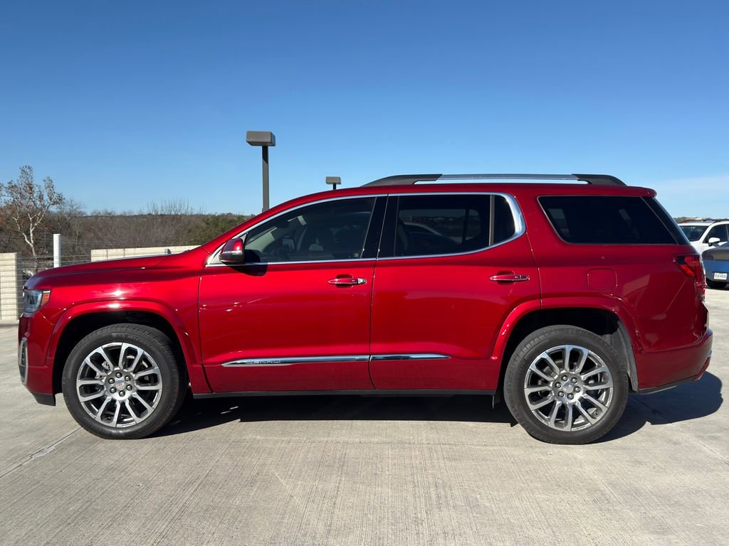 Used 2023 GMC Acadia Denali w/ Denali Ultimate Package image 6