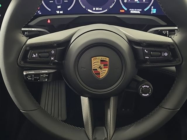 Used 2025 Porsche Taycan GTS image 27