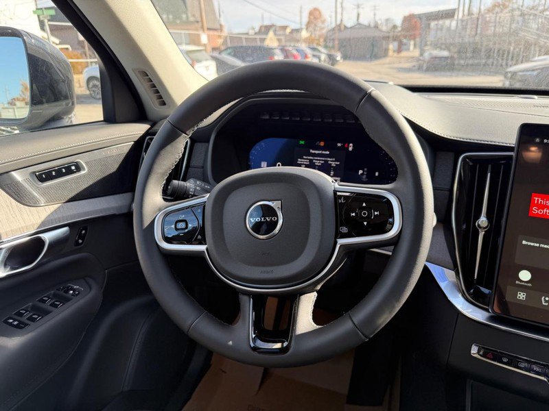 New 2026 Volvo XC90 B6 Ultra w/ Protection Package image 8