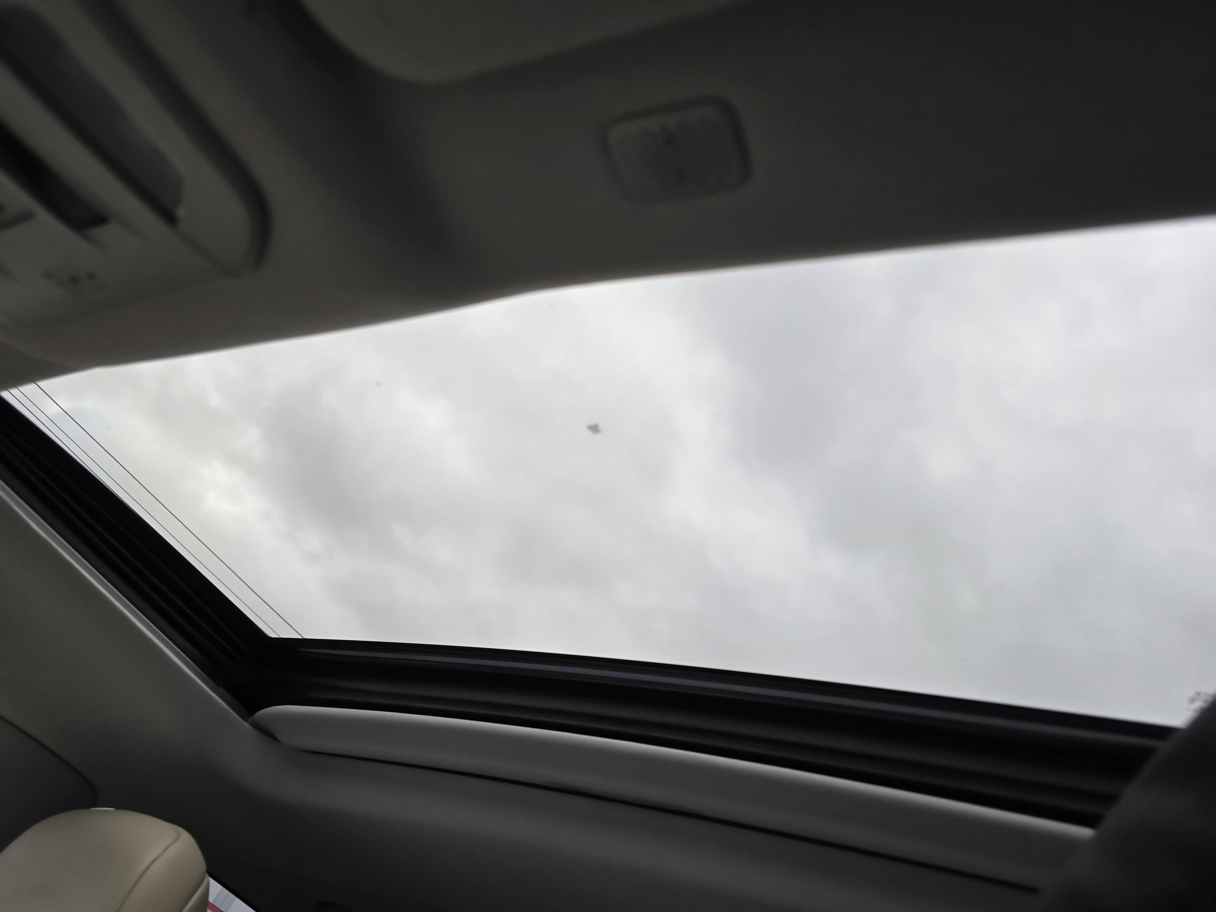 Used 2021 Toyota Highlander XLE image 31