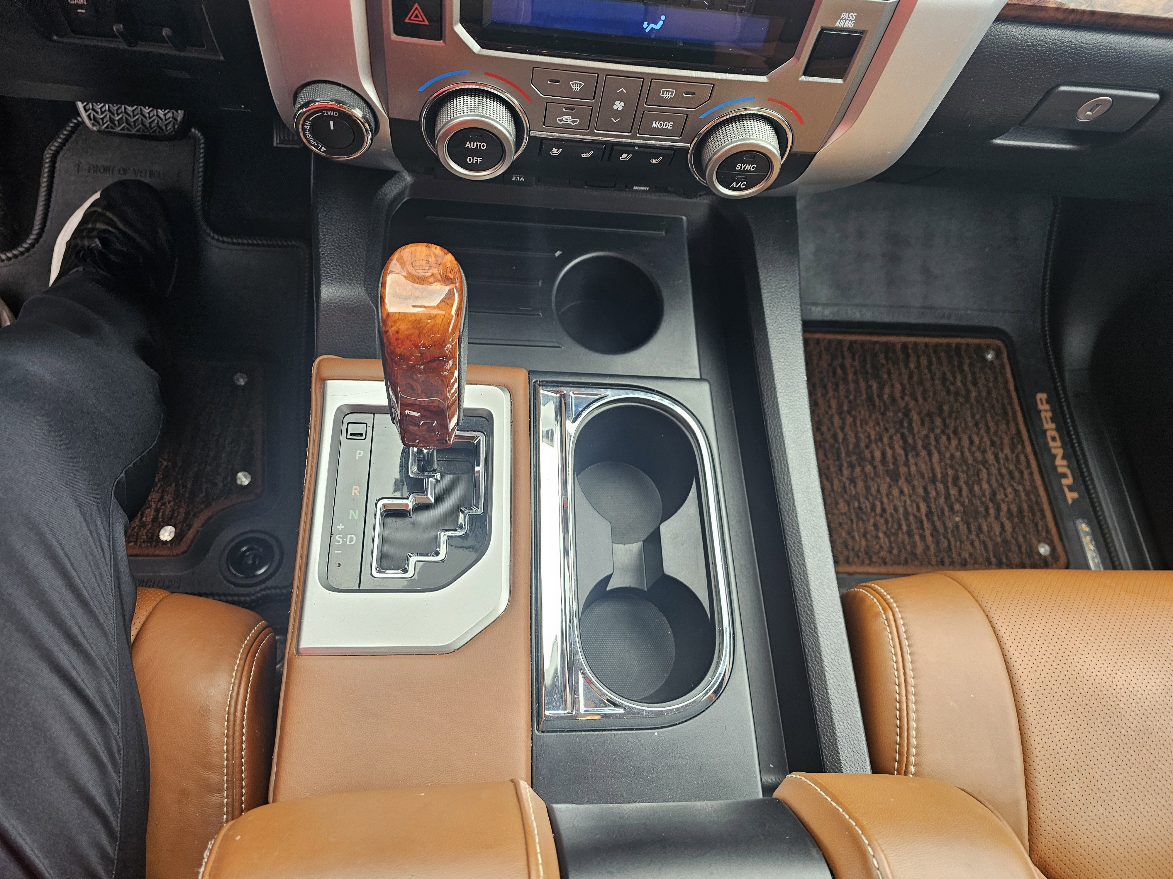 Used 2021 Toyota Tundra 1794 Edition image 23