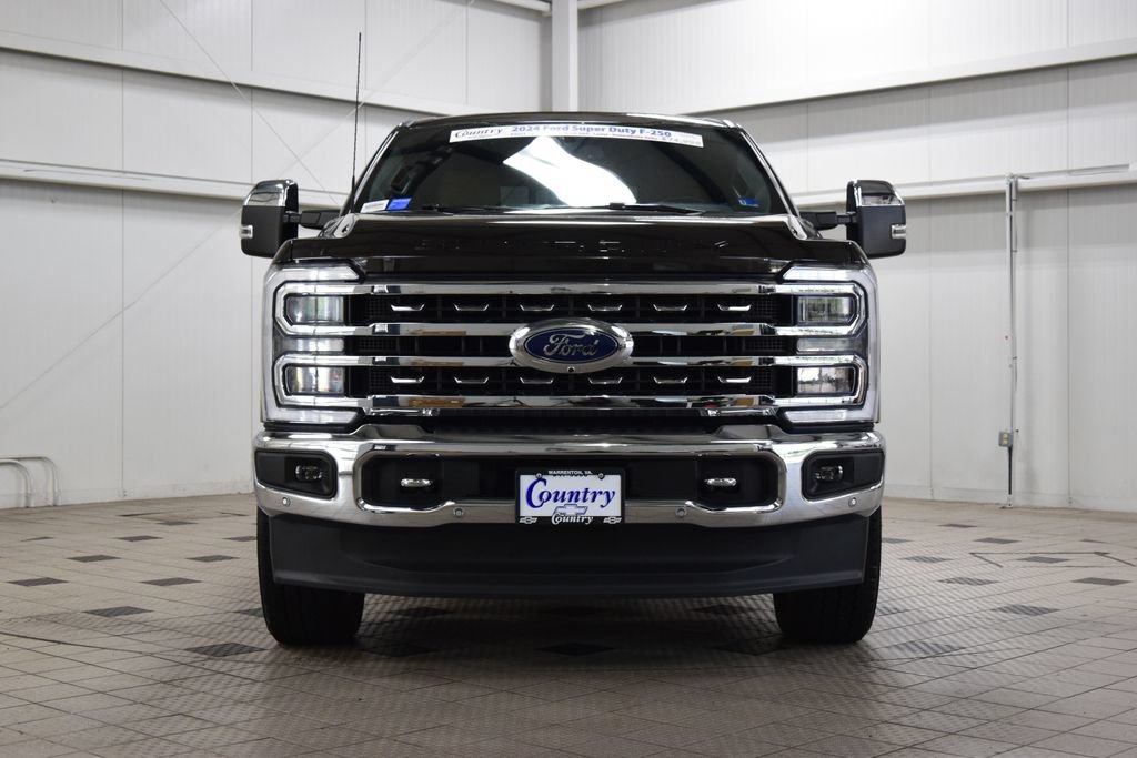 Used 2024 Ford F250 Lariat w/ Lariat Ultimate Package AWD/4WD image 2
