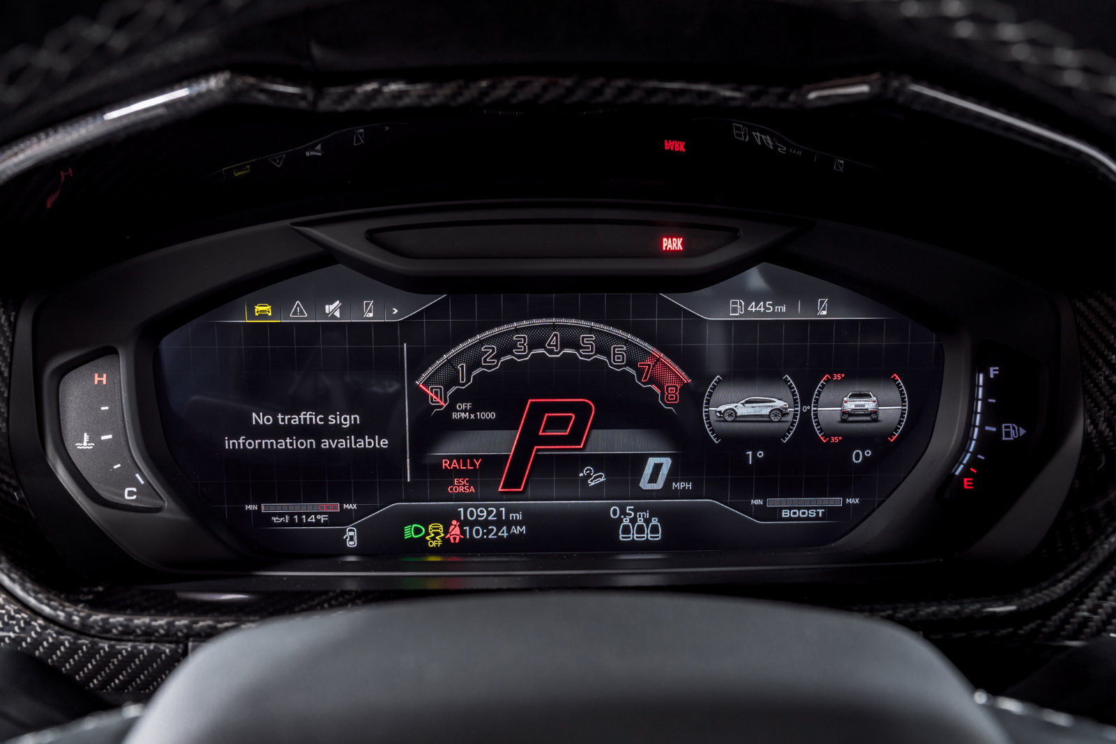 Used 2023 Lamborghini Urus Performante AWD/4WD image 19