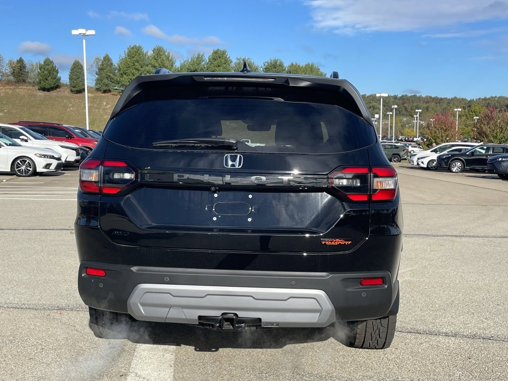 New 2025 Honda Pilot TrailSport image 4