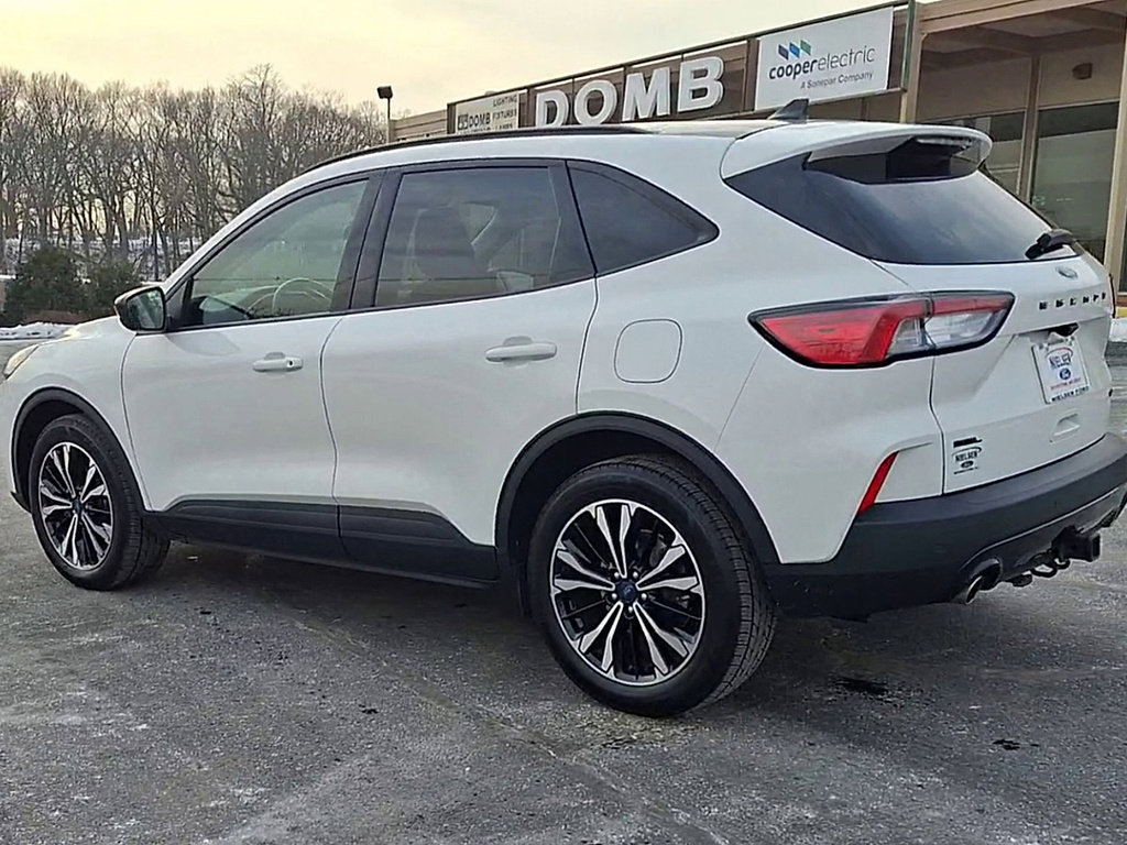 Certified 2022 Ford Escape SEL w/ SEL Stealth AWD Package image 6