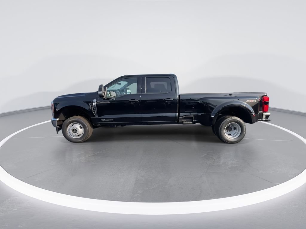 New 2026 Ford F350 XLT w/ XLT Premium Package image 5