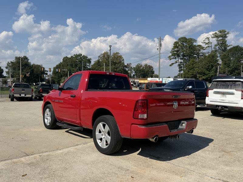 Used 2012 RAM 1500 Express RWD image 3
