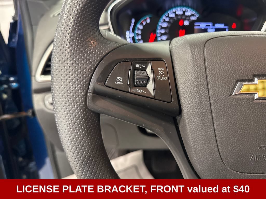 Used 2020 Chevrolet Trax LT FWD image 3