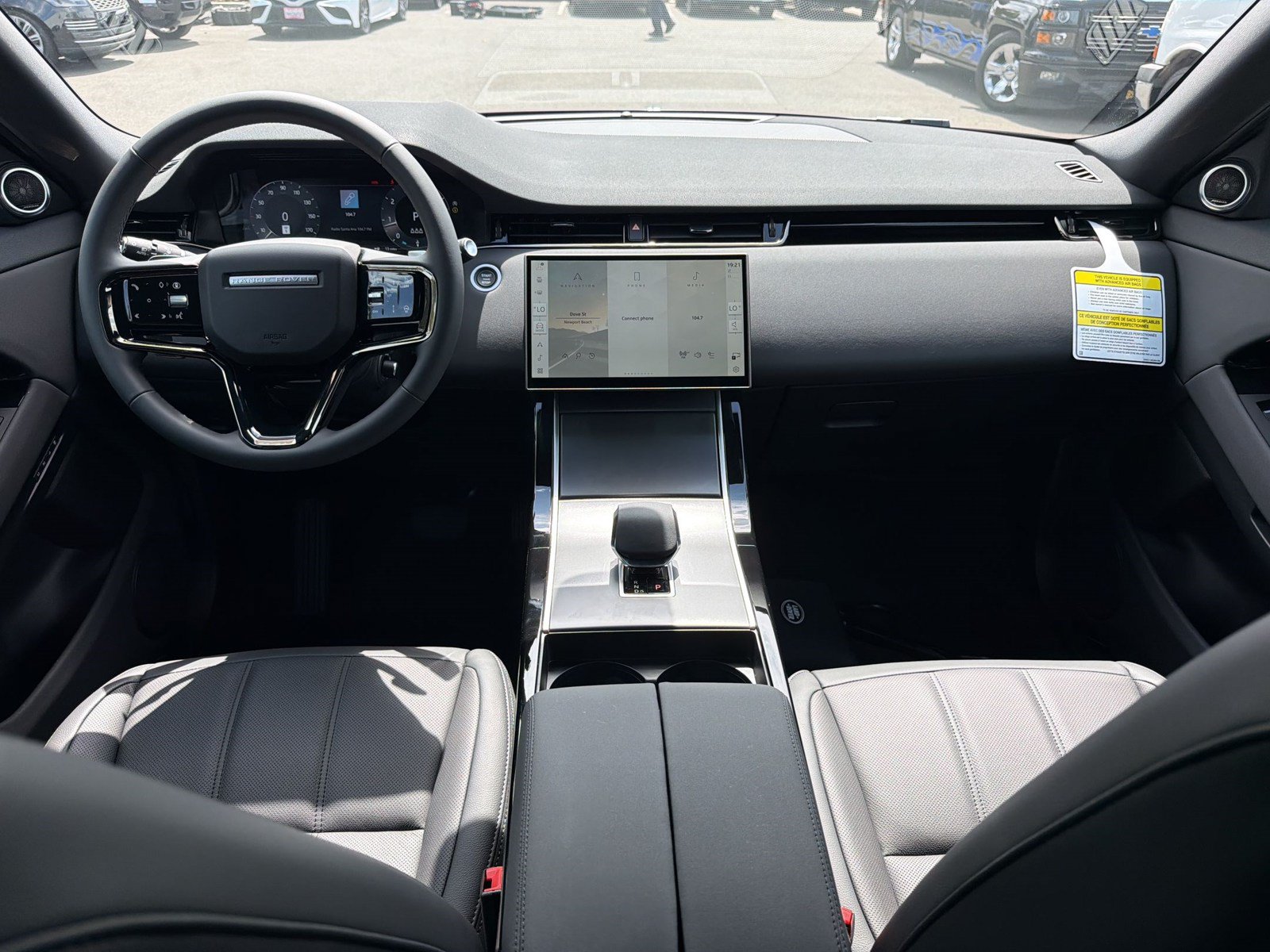 New 2026 Land Rover Range Rover Evoque S AWD/4WD image 17