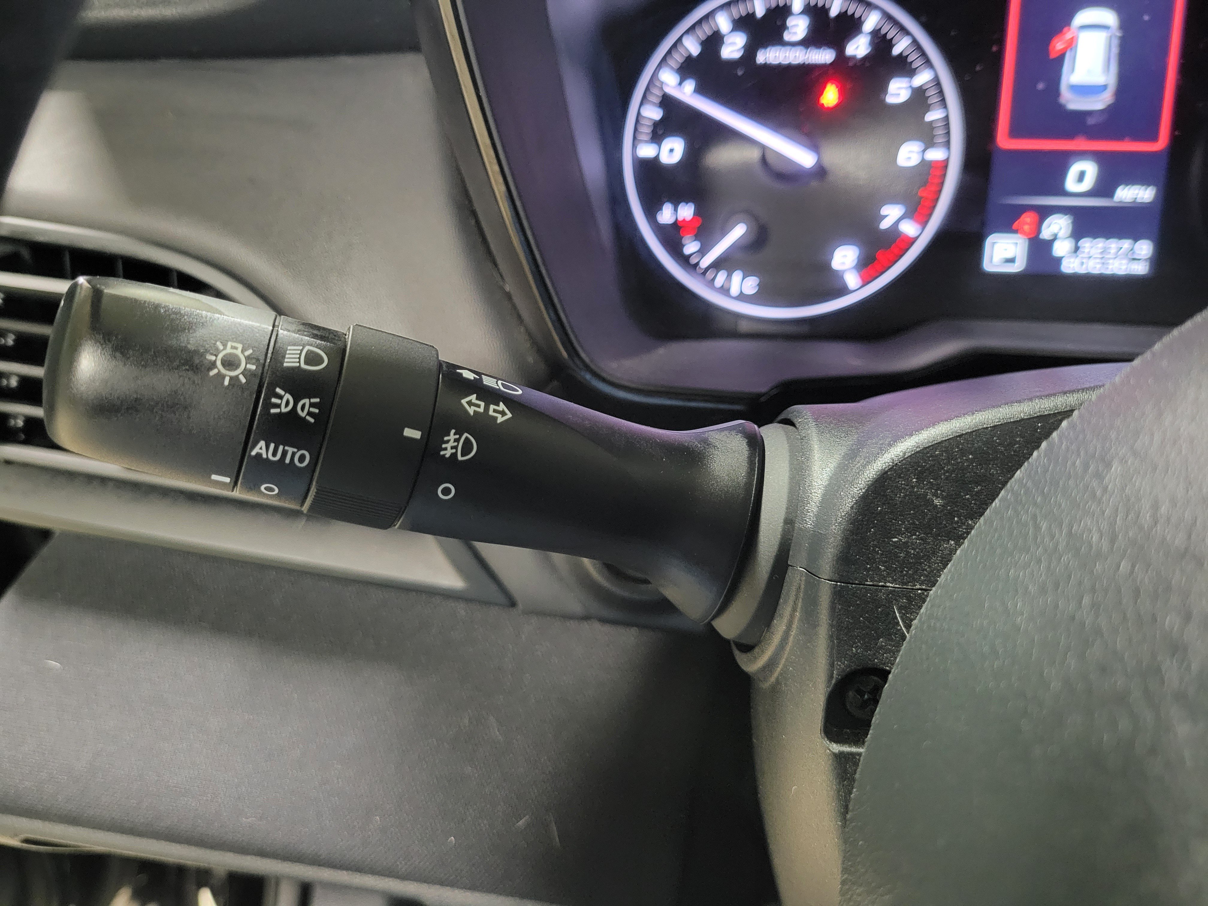 Used 2024 Subaru Outback Premium AWD/4WD image 4
