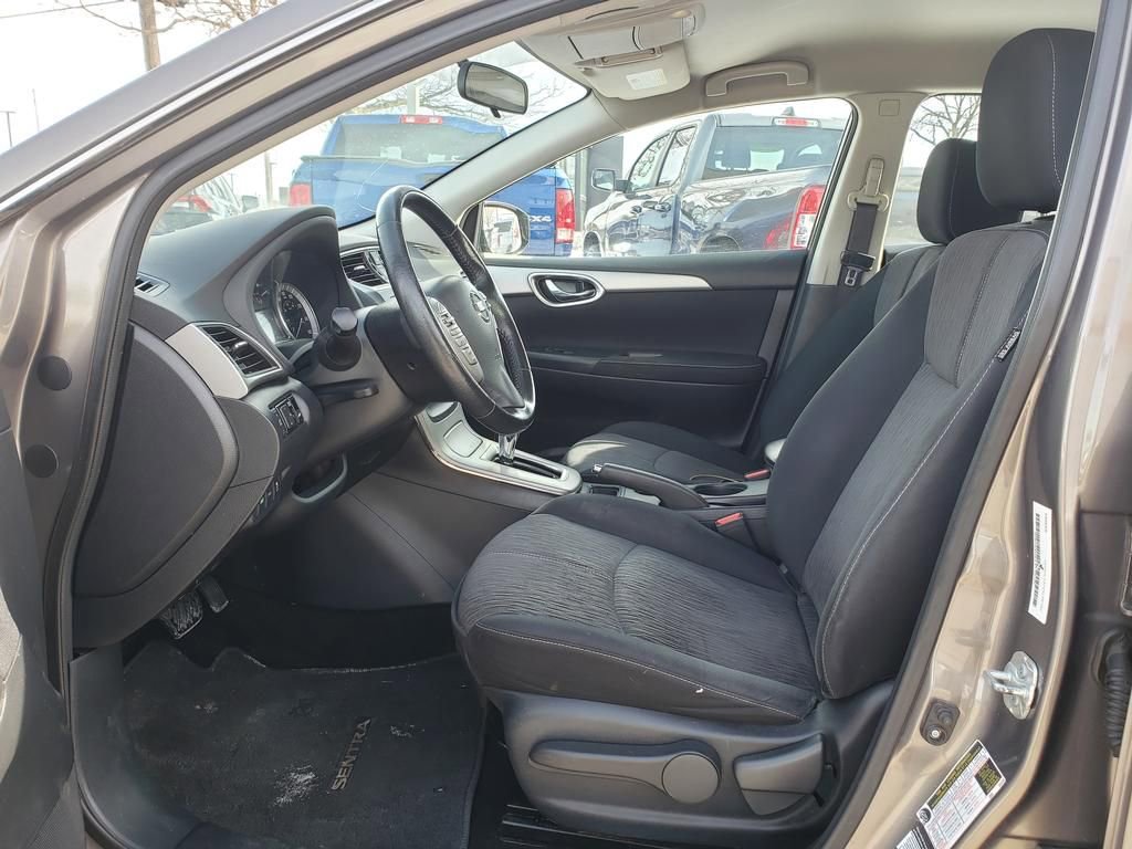 Used 2015 Nissan Sentra SV image 26