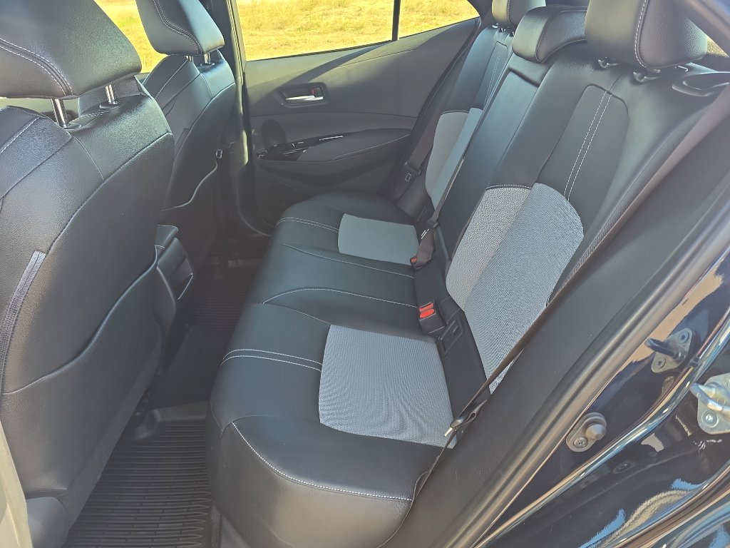 Used 2020 Toyota Corolla XSE image 14