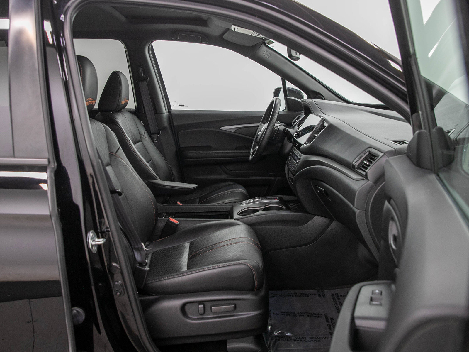 Used 2023 Honda Passport TrailSport image 11