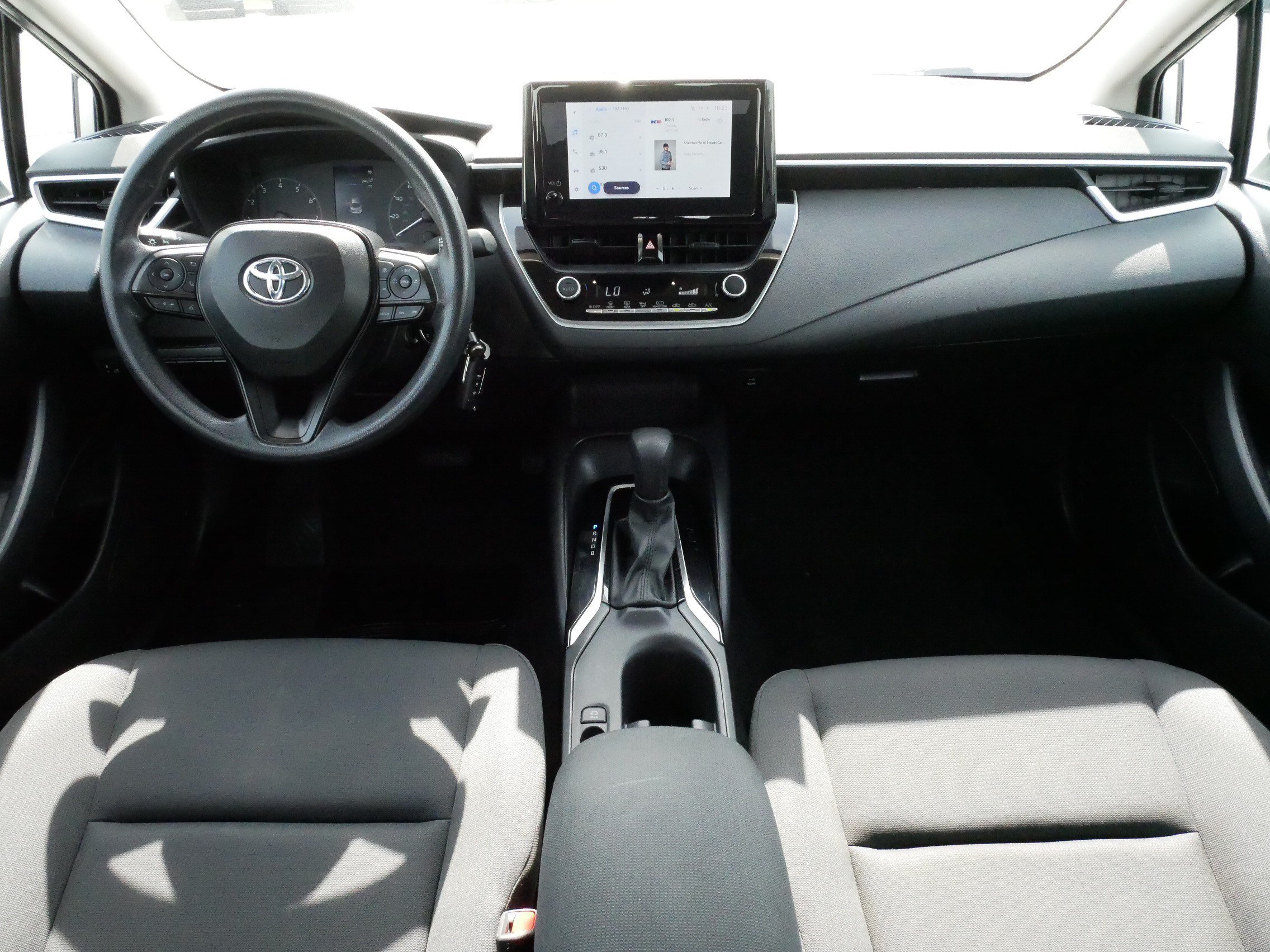 Certified 2024 Toyota Corolla LE FWD image 10