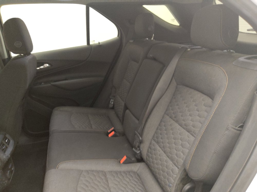 Used 2018 Chevrolet Equinox LT FWD image 18