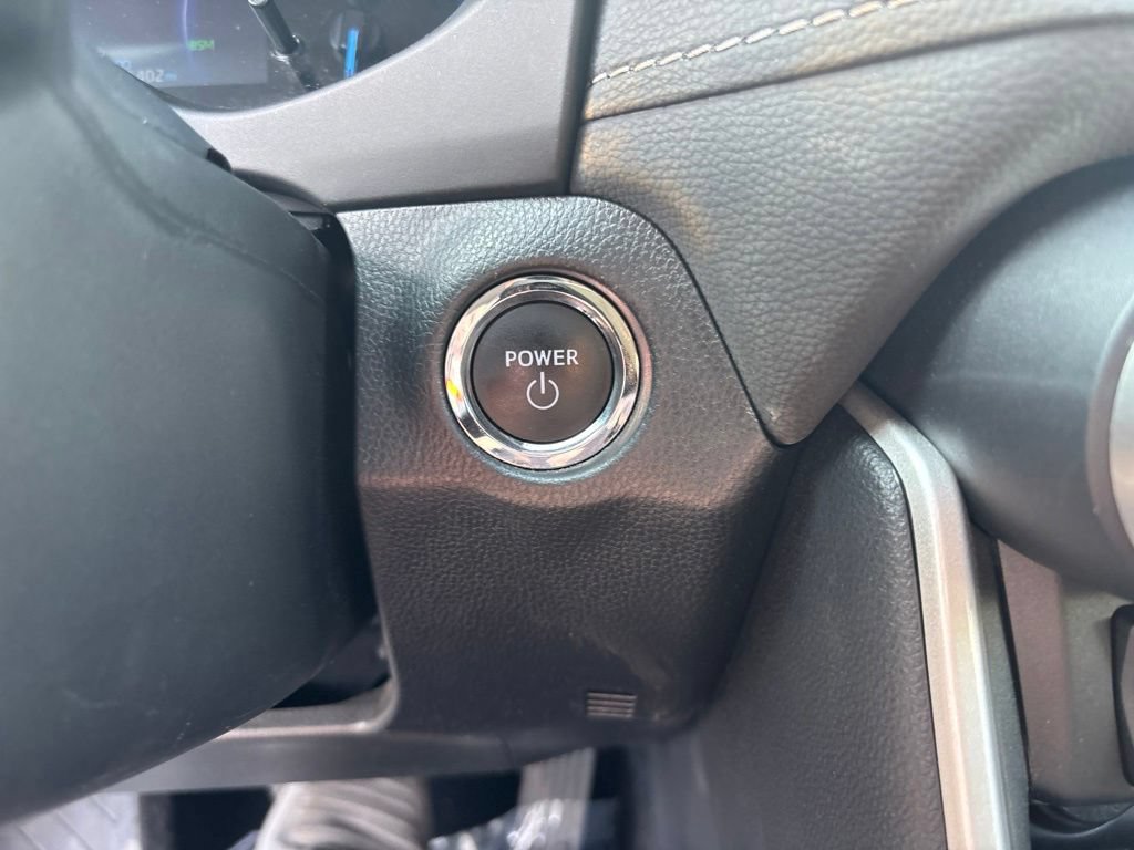 Used 2024 Toyota RAV4 XLE w/ Convenience Package AWD/4WD image 17