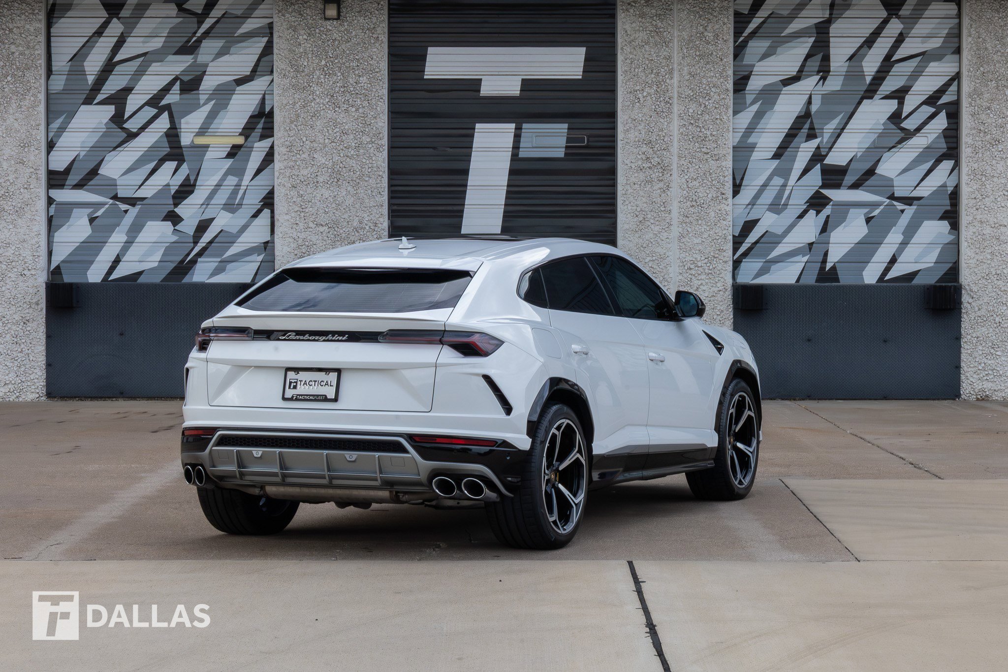 Used 2020 Lamborghini Urus image 14