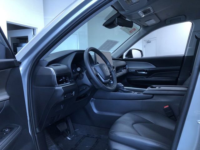 Certified 2026 Toyota Grand Highlander AWD image 10