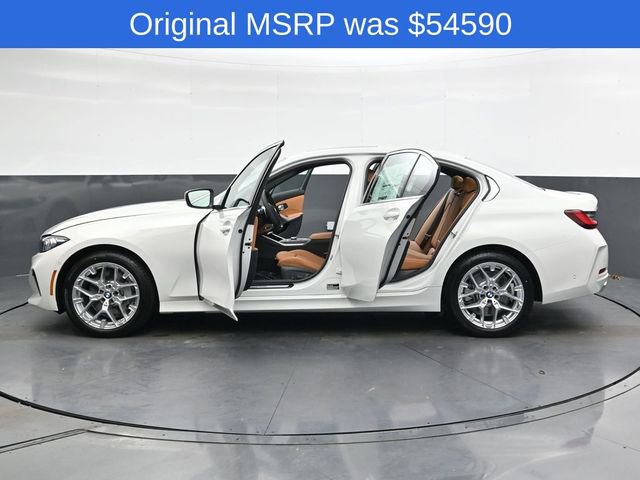 Used 2026 BMW 330i xDrive Sedan w/ Premium Package image 32