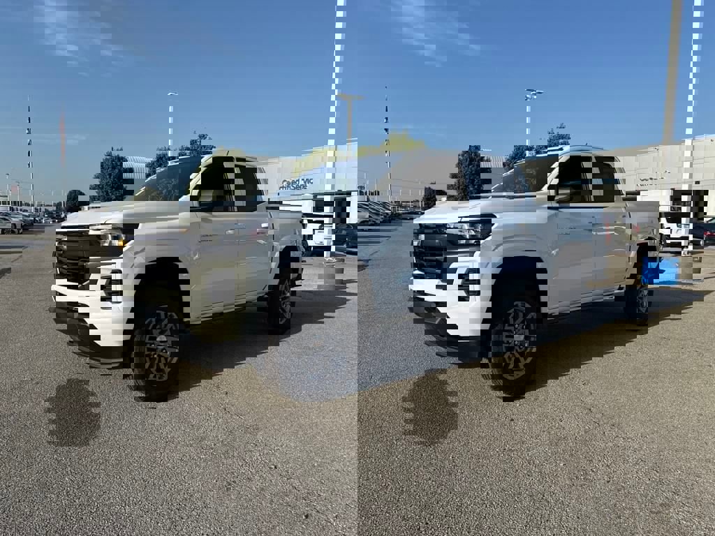 New 2025 Chevrolet Colorado LT