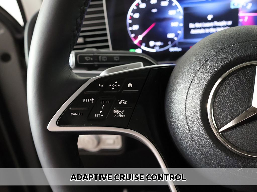 Used 2024 Mercedes-Benz GLE 450 4MATIC w/ AMG Line Exterior image 7