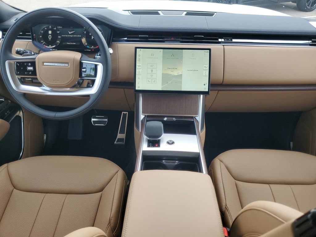 New 2026 Land Rover Range Rover Long Wheelbase SE AWD/4WD image 25