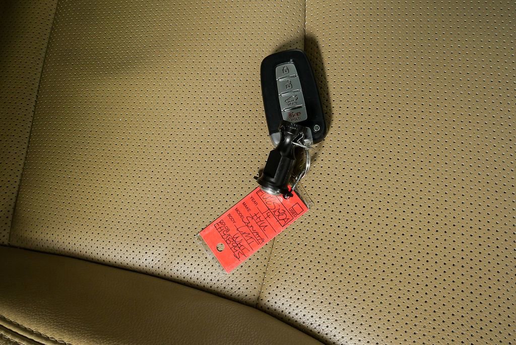 Used 2014 Hyundai Sonata Limited w/ Technology Package 06 image 29