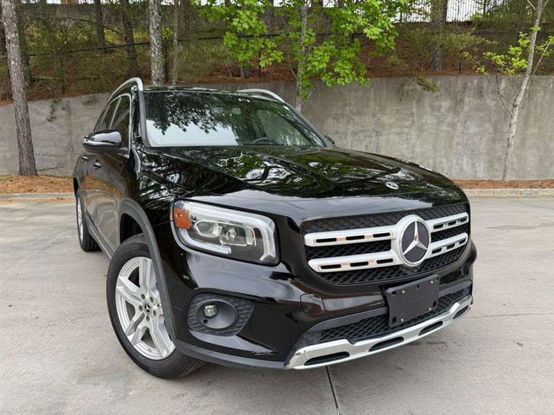 Used 2020 Mercedes-Benz GLB 250 4MATIC image 1