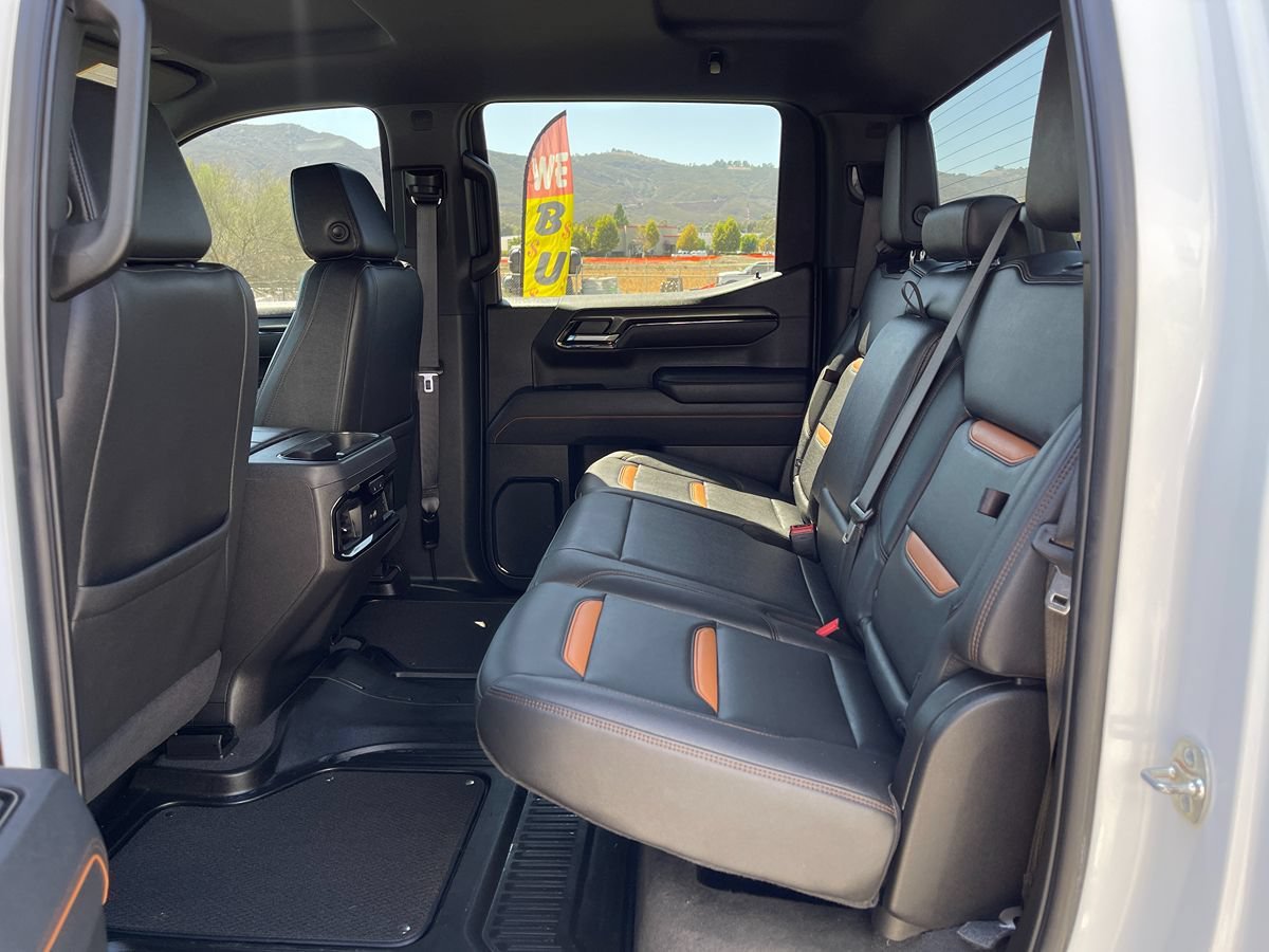 Used 2025 GMC Sierra 1500 AT4 AWD/4WD image 25