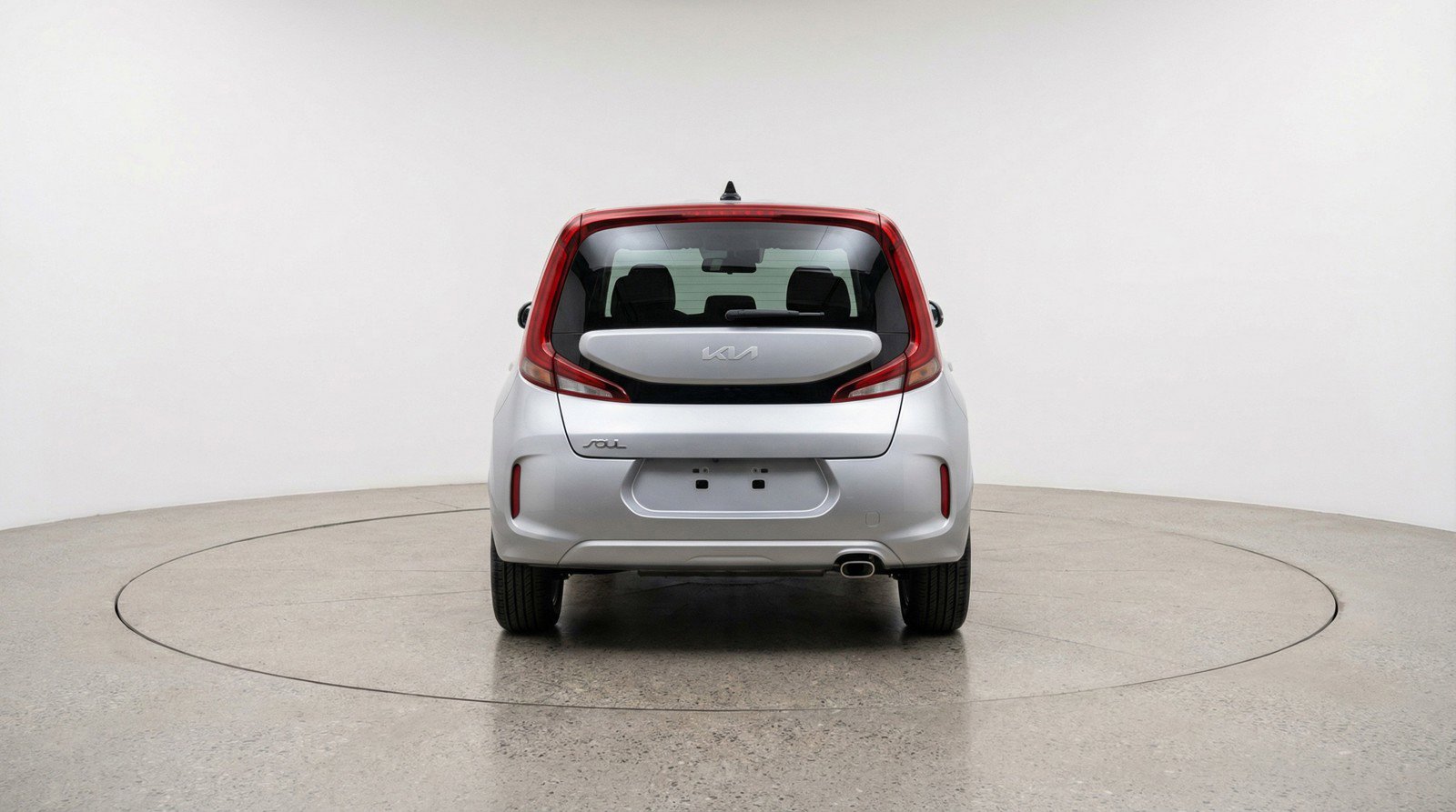 Used 2025 Kia Soul LX w/ LX Technology Package FWD image 7