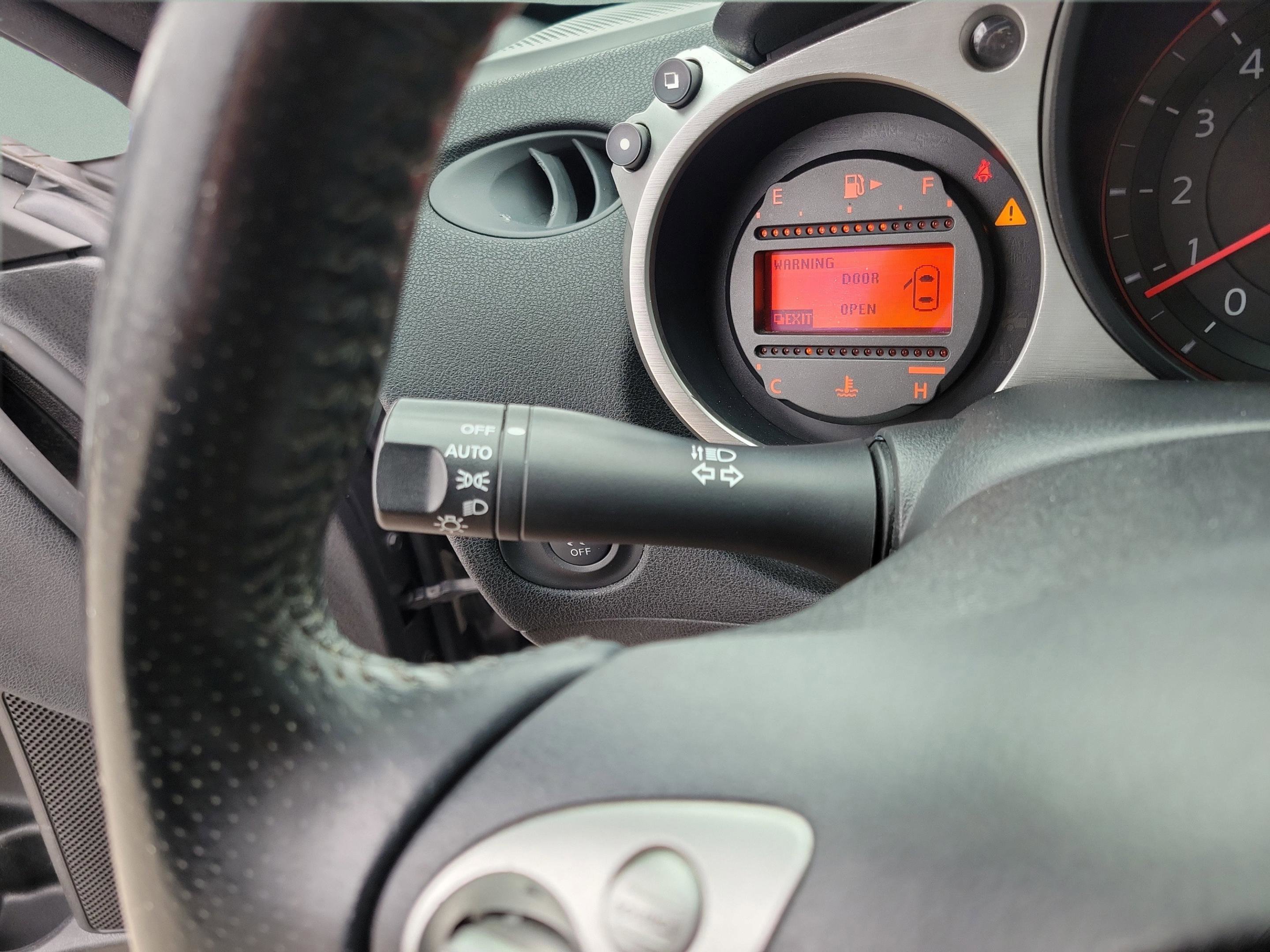 Used 2015 Nissan 370Z Coupe image 14