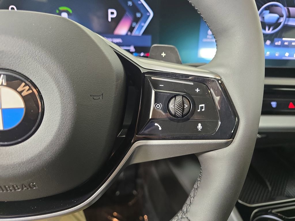 Used 2025 BMW 530i xDrive w/ Premium Package image 21