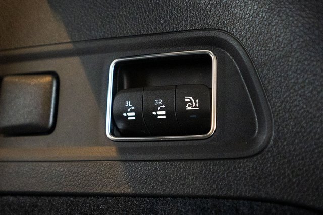 New 2026 Mercedes-Benz GLS 450 4MATIC image 39