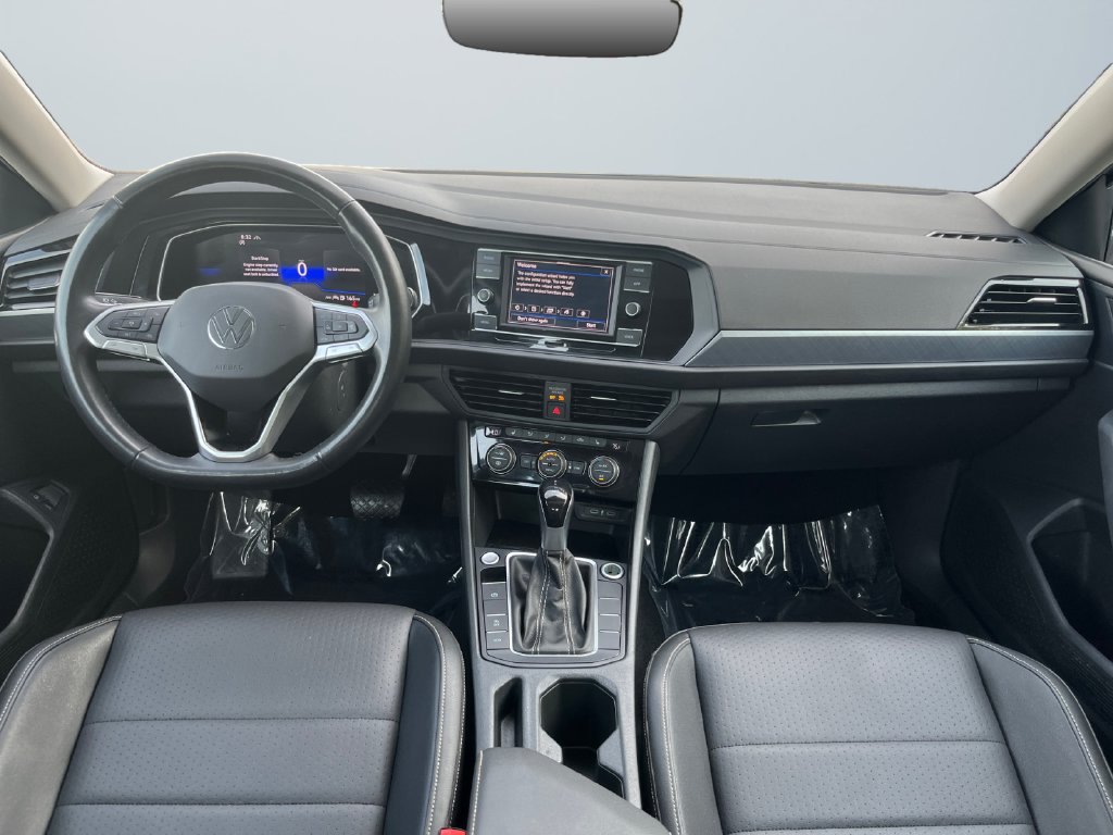 Used 2024 Volkswagen Jetta SE FWD image 10
