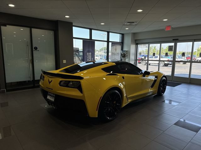 Used 2019 Chevrolet Corvette Z06 RWD image 5