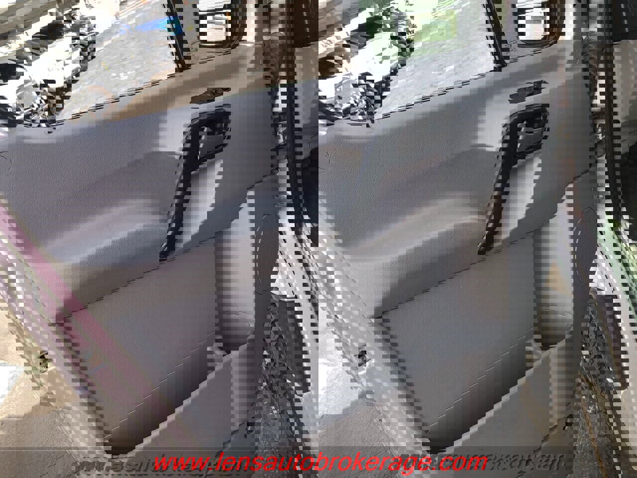 Used 2015 Mercedes-Benz Sprinter 2500 image 9