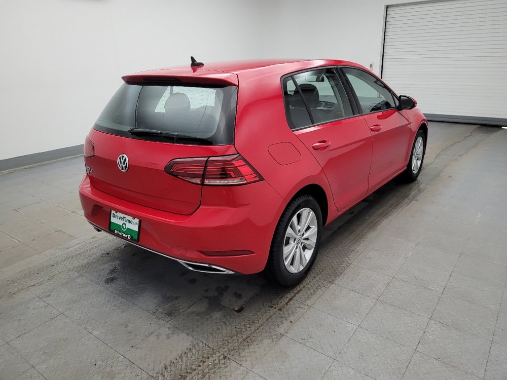 Used 2019 Volkswagen Golf SE image 9