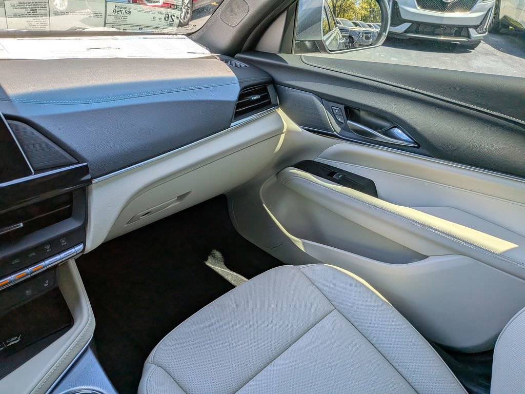 Certified 2025 Cadillac CT4 Premium Luxury image 17