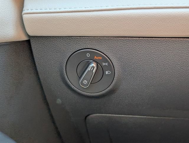 Used 2025 Volkswagen Taos S image 27